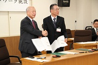 郡上ケーブルテレビ事業引継式.JPG