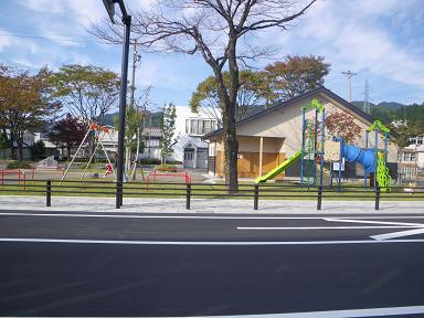 白鳥泉町公園.JPG